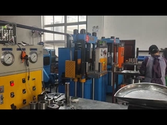 Hrv 91.2 Vareta de carburo de tungstênio Material em branco com furos de resfriamento Alta dureza HRA 89-93