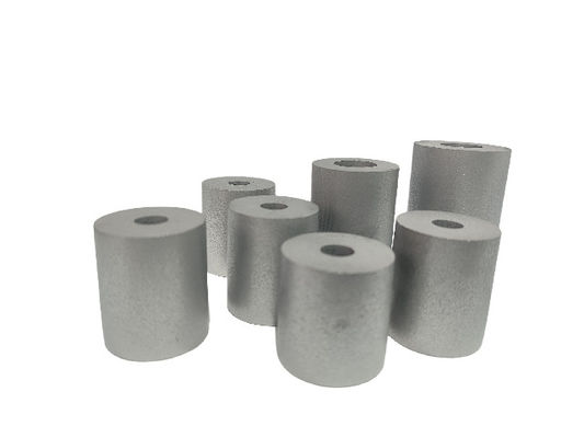 Moldes de carburo de cimento personalizados / cabeçalho a frio para maior durabilidade e precisão