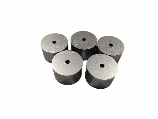 Produtos de borracha ou de borracha para fixação