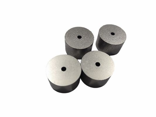 Produtos de borracha ou de borracha para fixação