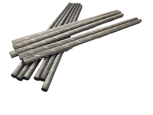 Superfície do solo Finish Tungsténio Carbide vareta helicoidal com furos de resfriamento HRA 81.5-95 para usinagem de precisão