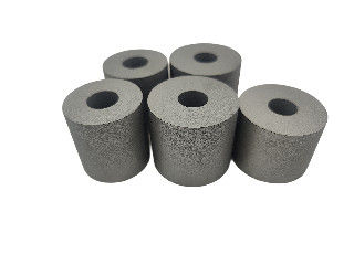 Material de moldagem de aço de tungstênio para fixações
