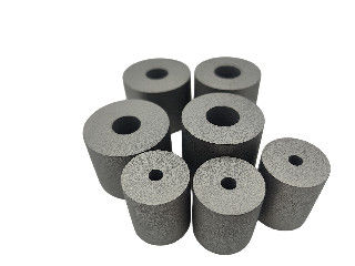 Moldes de fixadores de fabricação de metal duro para processo de conformação a frio de alta precisão para produtos de alta demanda