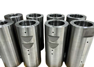 Molde de Fixador Personalizado em Aço e Carboneto de Tungstênio para Resultados de Polimento Suaves