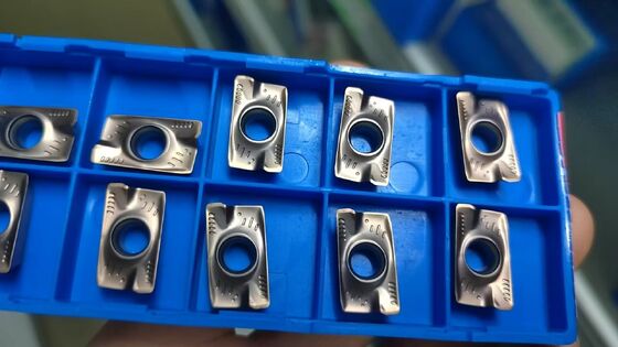 Carbide Precision Apmt1604 Cnc Milling Inserts Ideal para cortar aço inoxidável em ambientes profissionais de metalurgia
