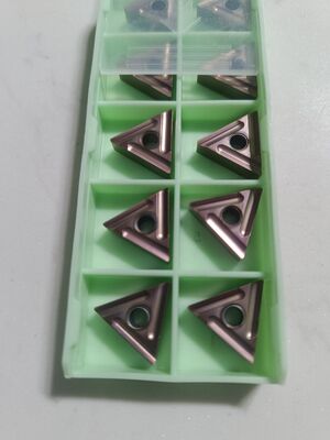 Insertos de corte CNC de carburo durável TNMG160408 Projetados para operações de usinagem que aumentam a produtividade e a vida útil da ferramenta